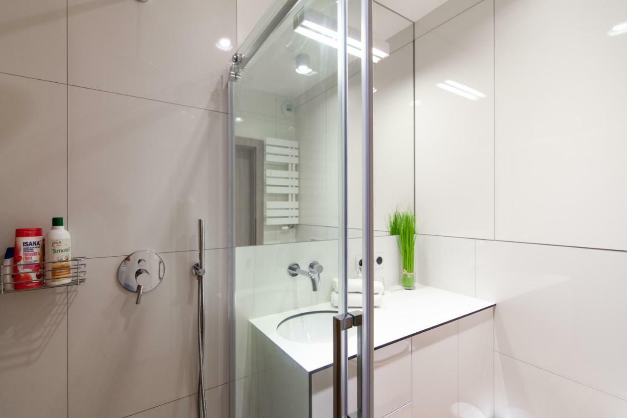 Apartament Diamond Centrum Apartment Бялисток Екстериор снимка