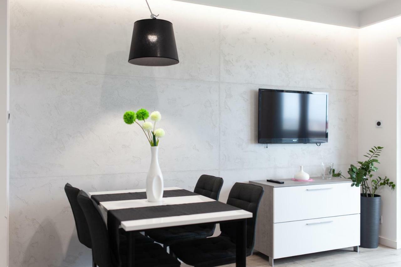 Apartament Diamond Centrum Apartment Бялисток Екстериор снимка